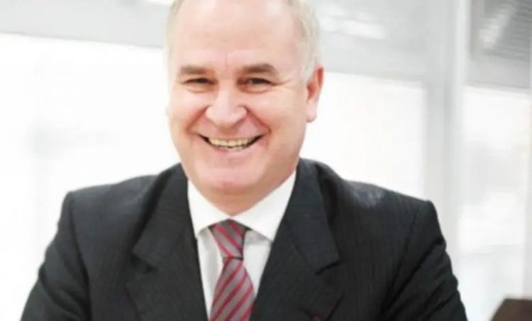 Impacto da Selic a 11,75% para a população vai além dos investimentos