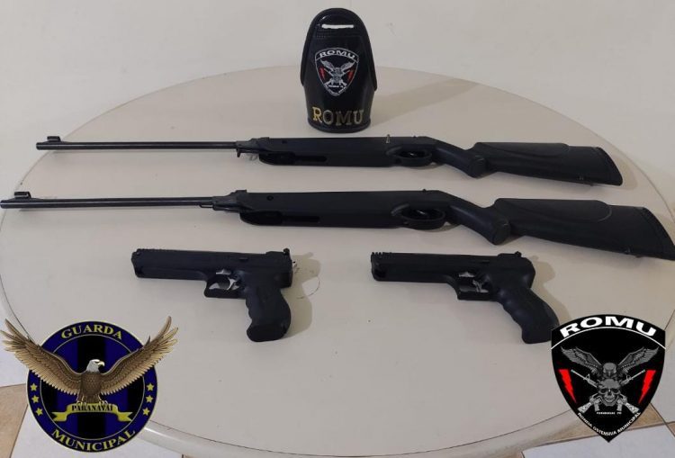 Comerciante é encaminhado à delegacia por posse ilegal de arma de fogo