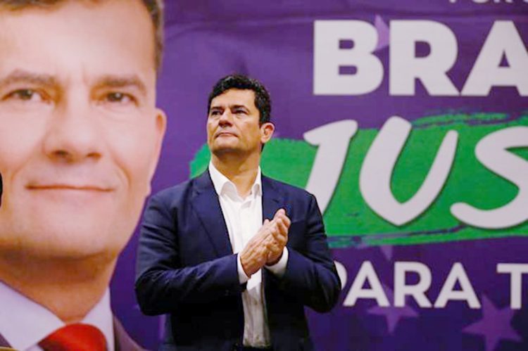 Em Paranavaí, ex-juiz Sergio Moro apresenta livro “Contra o Sistema de Corrupção”