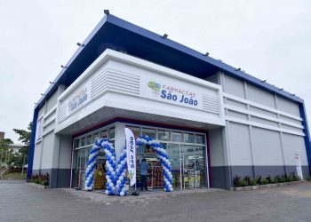 Paranavaí/PR ganha duas novas filiais da Rede de Farmácias São João e metade do valor das vendas na inauguração beneficia duas entidades