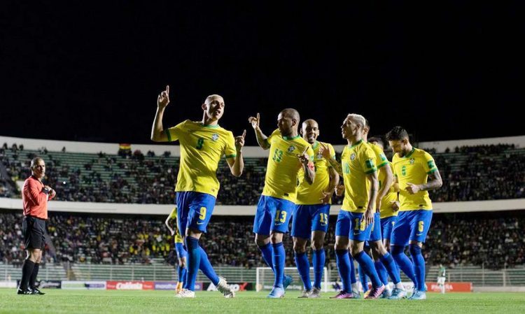 Brasil pega Sérvia, Suíça e Camarões na fase de grupos da Copa do Mundo