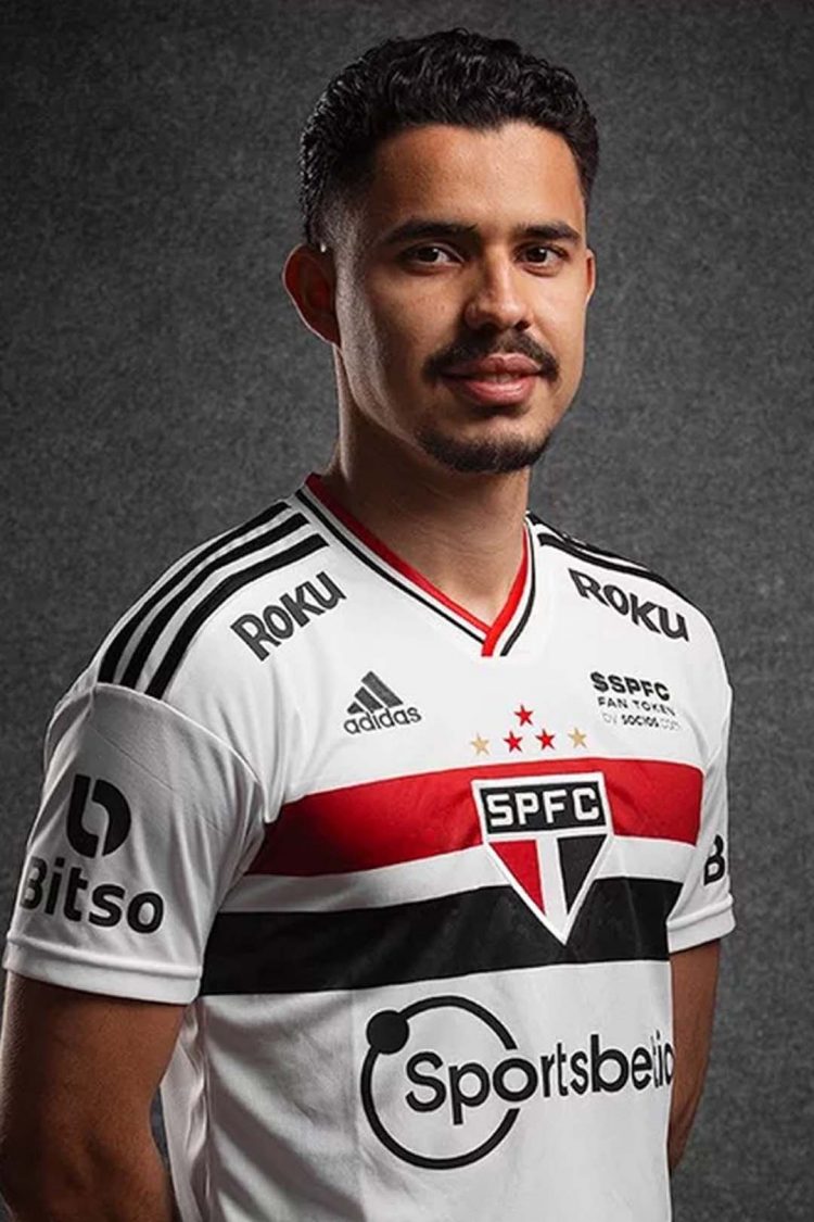 São Paulo anuncia contratação de André Anderson, ex-promessa do Santos
