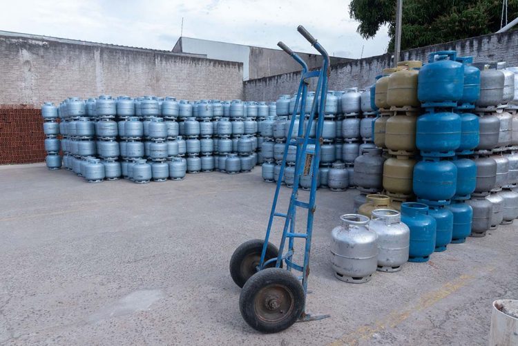 Procon faz nova pesquisa de preços