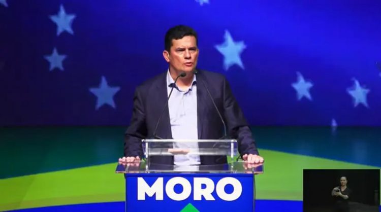 Moro se filia ao União Brasil em SP e  admite desistir de disputa à Presidência