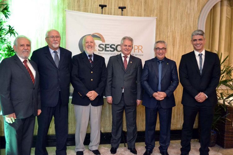 Empossada nova diretoria do SESCAP-PR