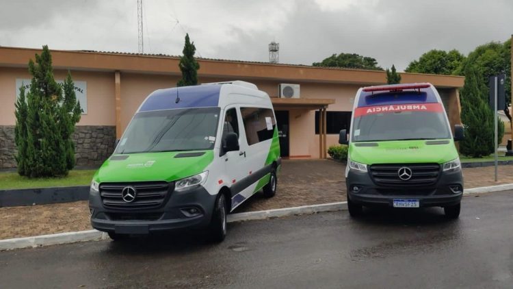 Município recebeu mais uma ambulância e outra Van para atender a população
