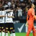 Corinthians bate Deportivo Cali com gol contra e vence a primeira na Libertadores