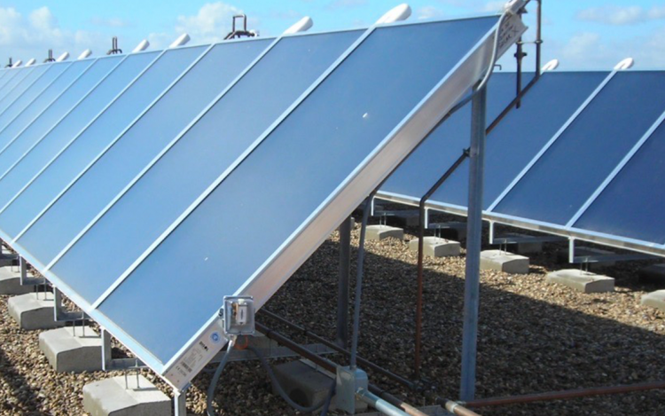 Produção de aquecedores solares cresce 28% com home office e luz cara