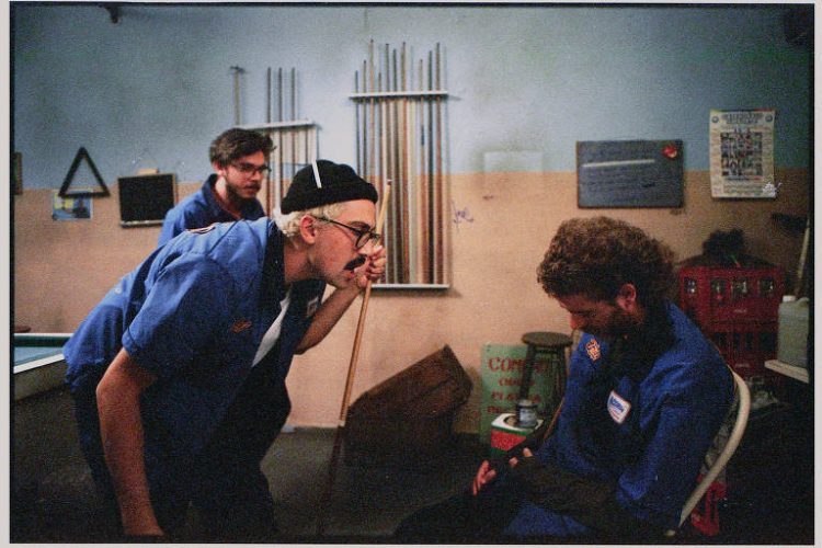 Quem é Pedrinho? Que campeonato é esse? E porque querem tanto acordar ele?