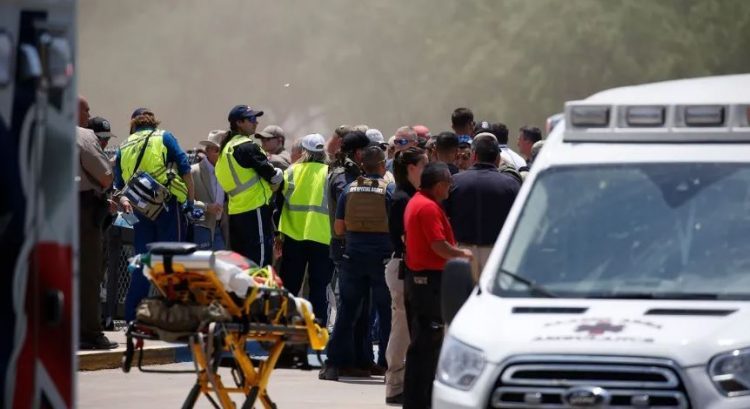 Atirador que matou 19 crianças no Texas postou um alerta em suas redes sociais