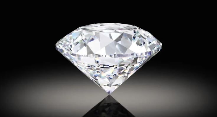 Diamante branco raro vai a leilão com expectativa de recorde