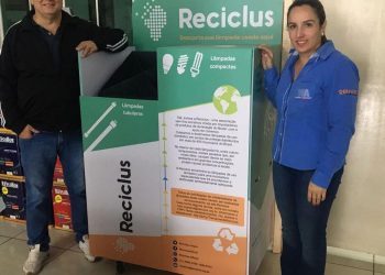 Município instala ponto de coleta de lâmpadas