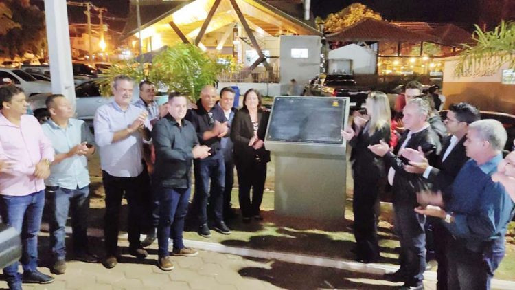 Orla do Porto São José é inaugurada e recebe o nome do ex-prefeito João Batista Fernandes