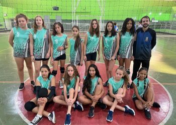 Santa Mônica tem 100% de aproveitamento no voleibol