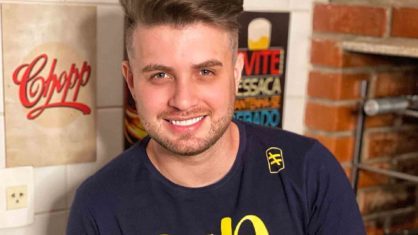 Cantor Conrado, da dupla com Aleksandro, passa por cirurgia no quadril