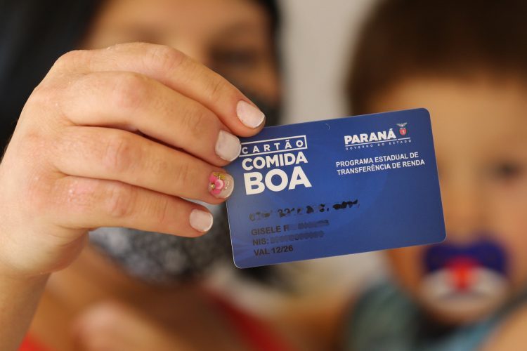 Paranavaí recebe lista com 429 novos beneficiários do Cartão Comida Boa