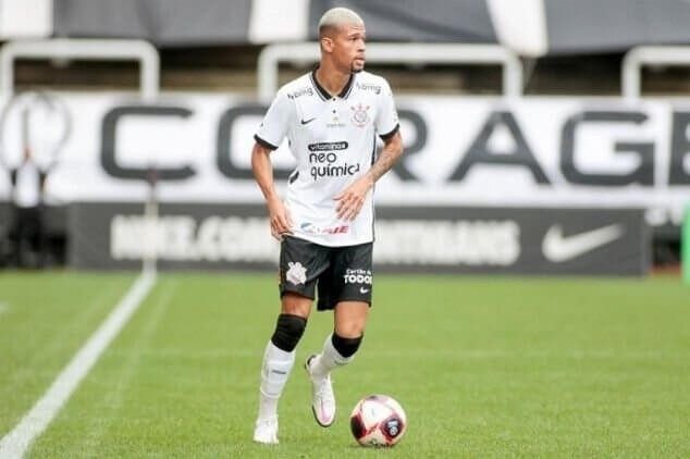 Diretoria aguarda janela, projeta vendas e mapeia possíveis reforços