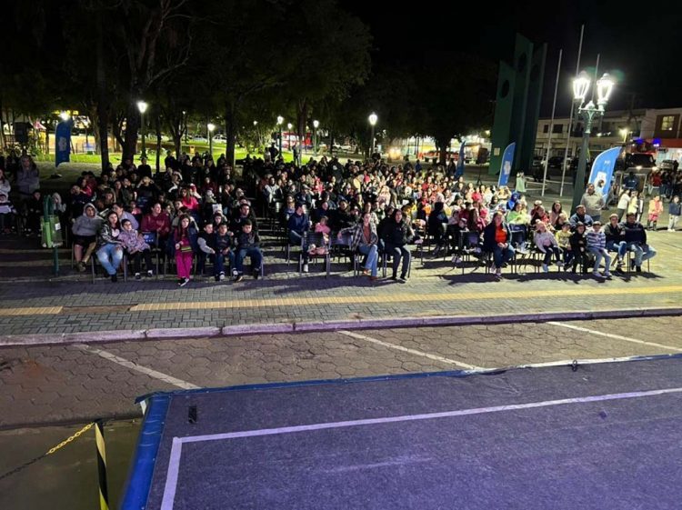 Município recebe evento Cinema na Praça