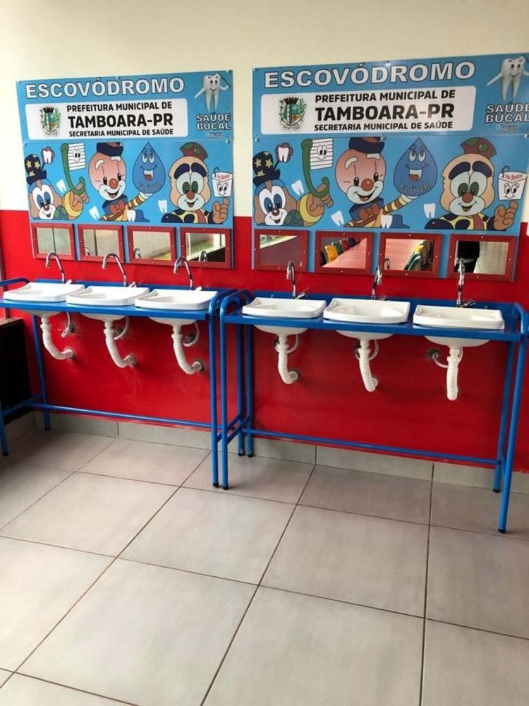 Secretaria de Educação realiza ação para  incentivar bons hábitos de higiene bucal