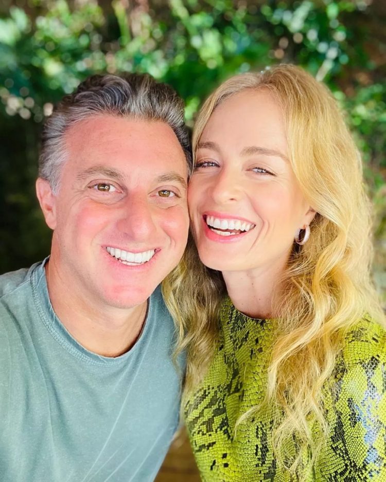 Famosos fazem declarações apaixonadas