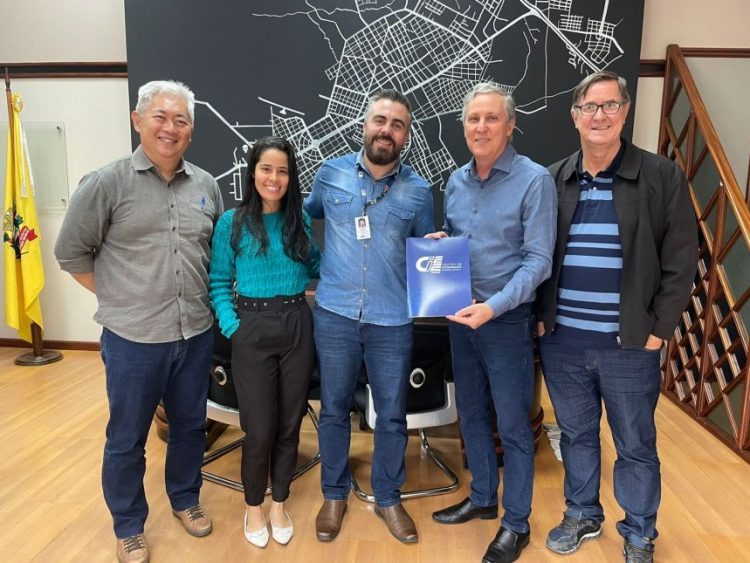 Com reajuste, Município firma novo contrato com o CIEE