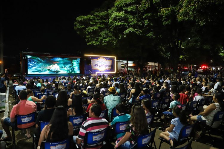 Confira cidades da região que irão receber o Cinema na Praça