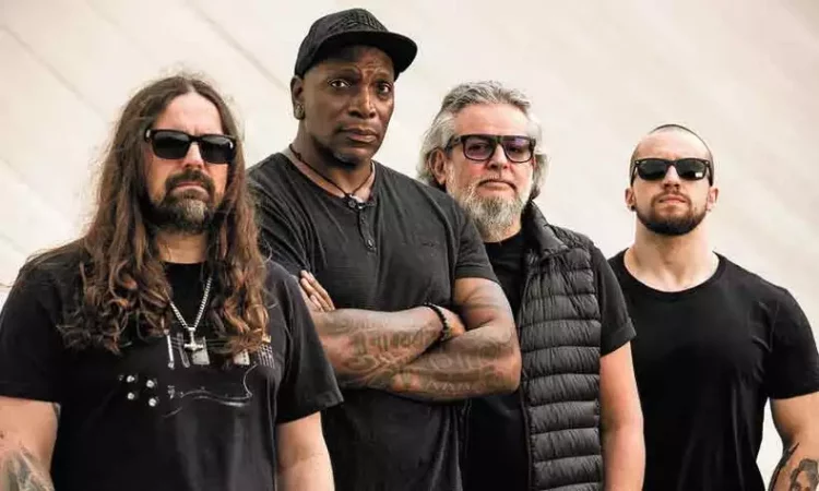 Banda Sepultura fará show gratuito em Maringá