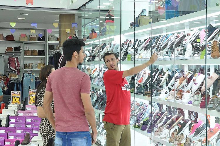 Sindicatos devem iniciar negociações para acordo coletivo até sexta-feira