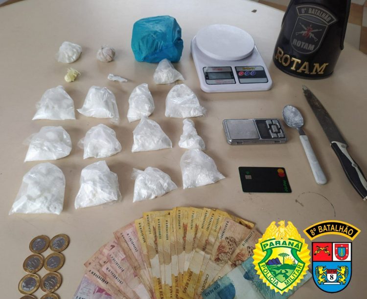 PM encontra possível ponto de tráfico de drogas e prejuízo é de quase R$ 80 mil