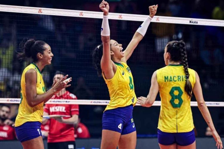 Seleção brasileira feminina de vôlei vence o Japão e vai à semi da Liga das Nações