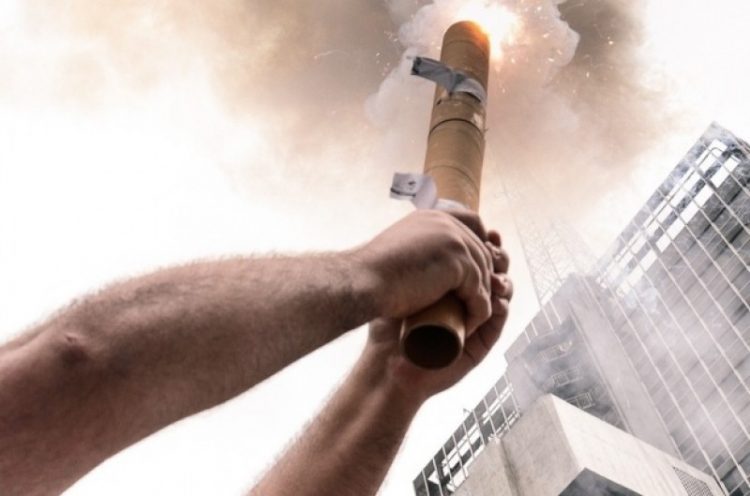 Soltura de fogos de artifício com estampidos volta a incomodar a população