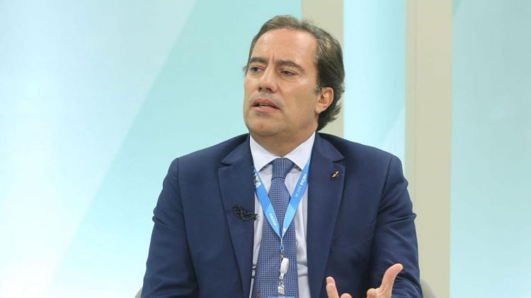 Caixa pagou obras em mansão de Pedro Guimarães