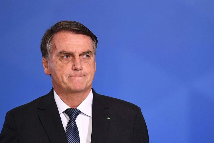 Bolsonaro cede, e Globo confirma entrevista do presidente ao Jornal Nacional