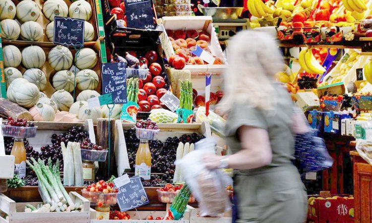 Pequenos negócios geram 72% das vagas de emprego no primeiro semestre