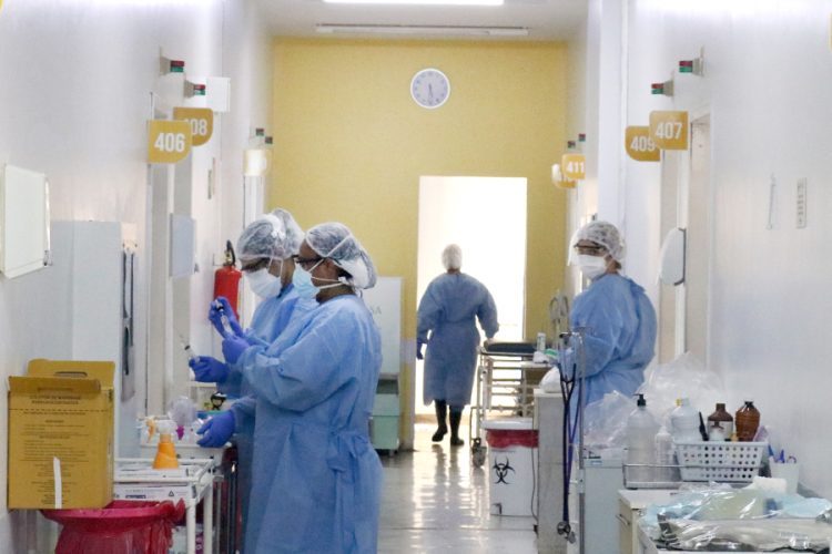 Decisão do STF de suspender a lei do piso salarial da enfermagem repercute em Paranavaí