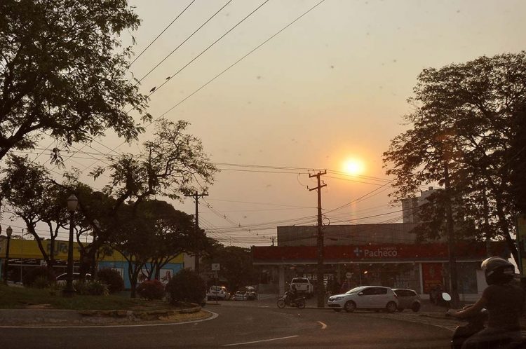 Tempo firme e temperaturas altas  marcam o fim de semana em Paranavaí