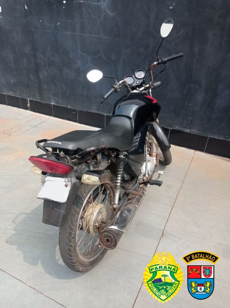 PM apreende moto roubada com placa e número de chassi adulterados