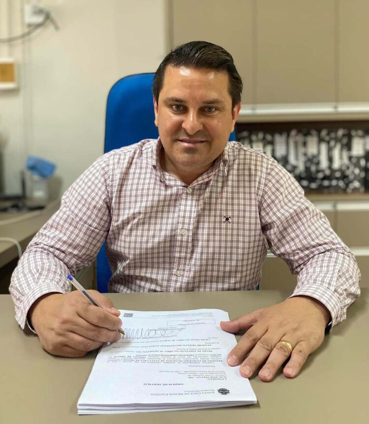 Prefeito Fran Boni anuncia reforma do Cemitério Municipal