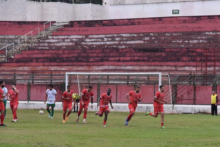 ACP vence primeira partida como mandante no Paranaense