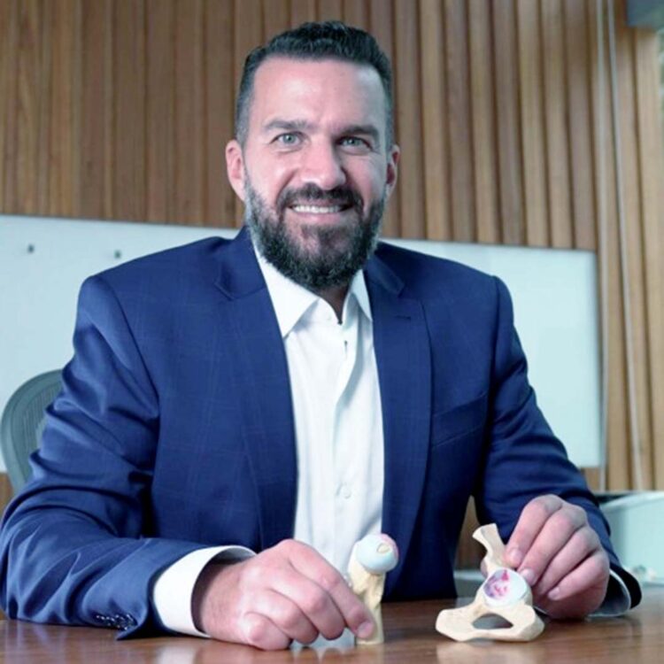 Médico revela seis maiores mitos sobre artrose e saúde das articulações