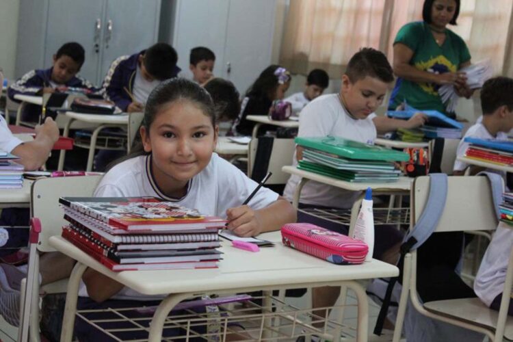 Rematrículas de alunos nas creches e escolas municipais podem ser feitas até 11 de novembro