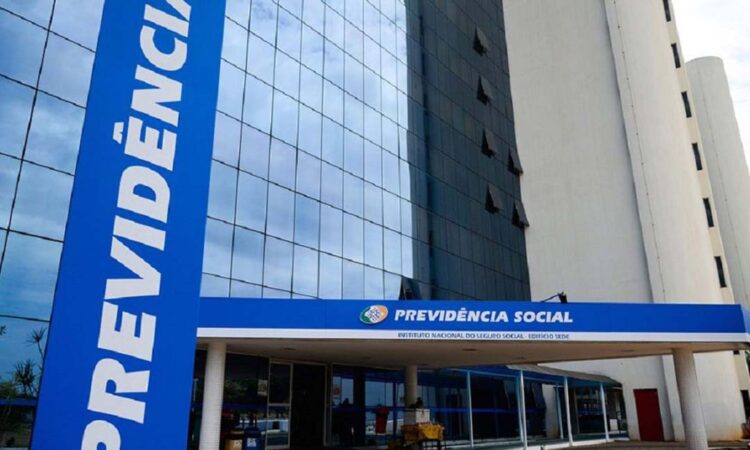 Justiça libera R$ 1,54 bilhão para pagar atrasados do INSS