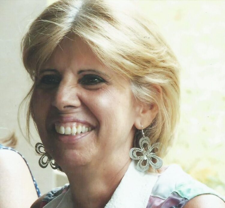 Morre em Curitiba a professora Vanda Neves de Carvalho, de Paranavaí