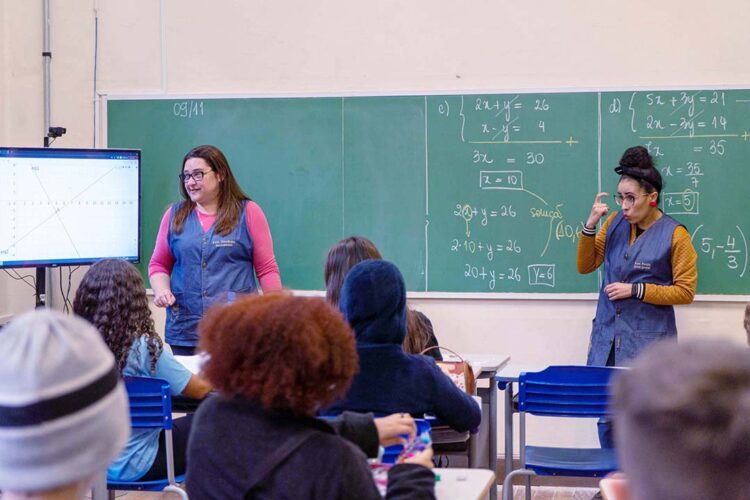 Rede estadual do Paraná tem 349 alunos premiados na Olimpíada Brasileira de Matemática