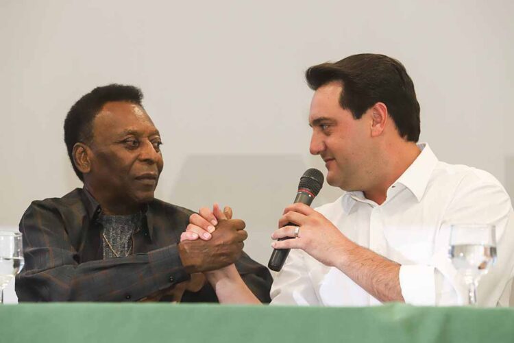 Governador Ratinho Junior lamenta a morte do Rei Pelé