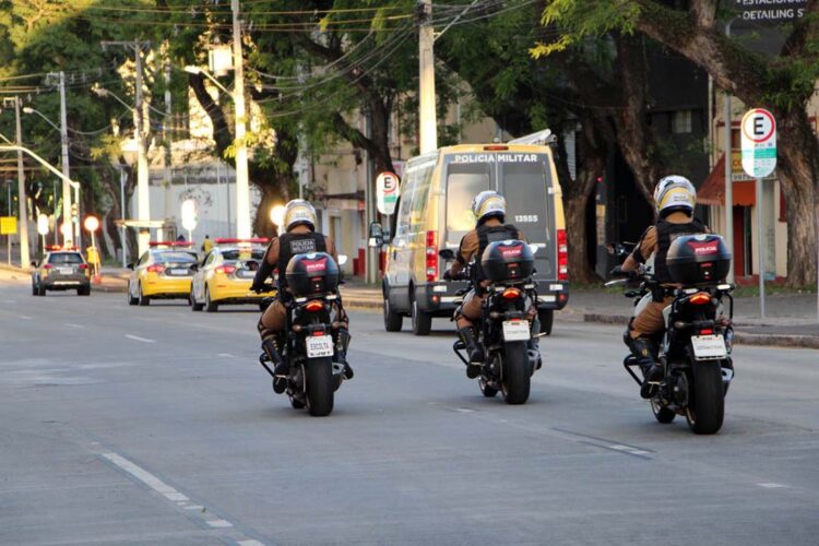 PMPR vai reforçar policiamento ostensivo do Litoral com motos durante a temporada