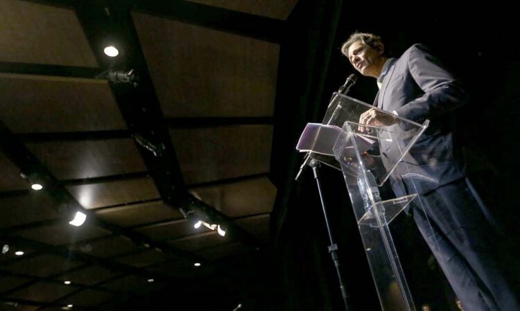 Após reunião com Haddad, economistas  reforçam urgência de novas regras fiscais