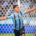 Suárez faz três na estreia, Grêmio goleia o São Luiz e conquista a Recopa