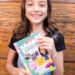 Menina de 10 anos lança livro que mistura imaginação e realidade em cenários de Paranavaí