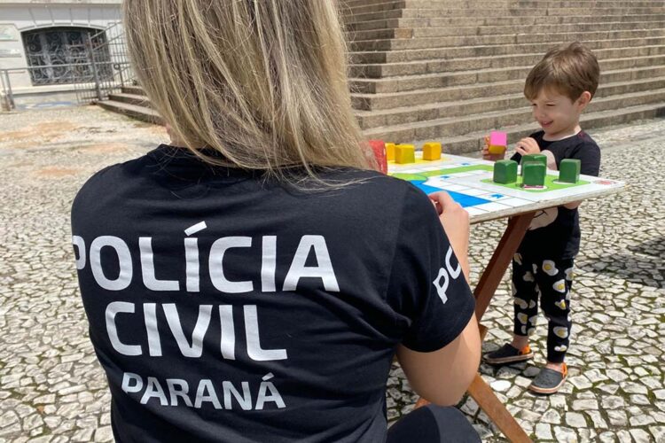 Polícia Civil auxilia população de Guaratuba com mutirão de serviços neste final de semana